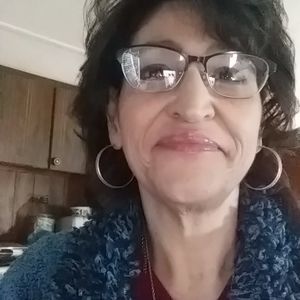 Meet your Posher, Michele